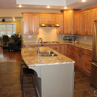 Maple Kitchen | Houzz