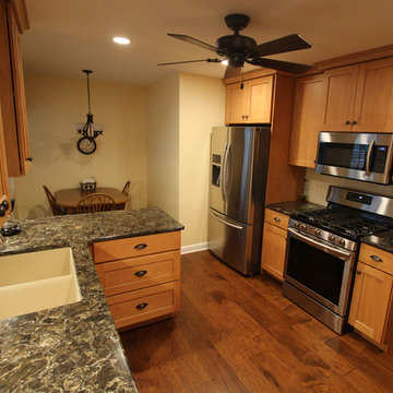 Maple Kitchen with Cambria Laneshaw Countertop ~ Cuyahoga Falls, OH