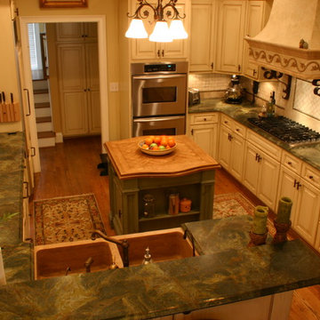 Marble and Tumbled Stone Kitchen in Huntsville