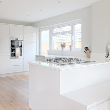 Marlowe Road - Modern White Kitchen