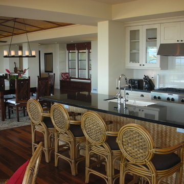Maui Tropical Kitchen