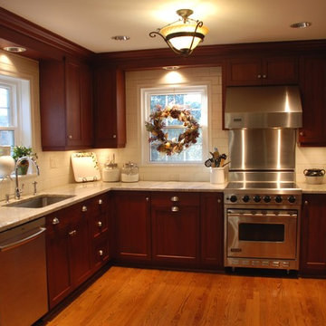 McLean Traditional Cherry Kitchen