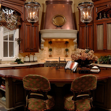 McLean, Virginia - Traditional - Kitchen