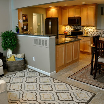 Medium Size kitchen and Morning Room