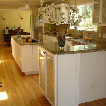 Medium Sized Kitchen