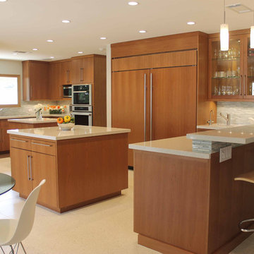 Mid-Century Modern Kitchen with Maple Cabinets