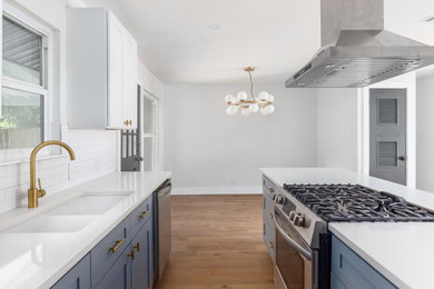 Example of a transitional kitchen design in Austin