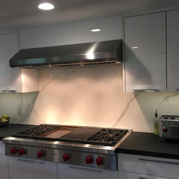 Midland - Transitional Kitchen Back Splash
