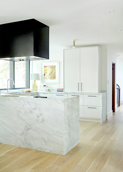 Contemporary Kitchen by Shirley Meisels