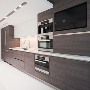 75+ Küchen mit Doppelwaschbecken und Rückwand aus Stein Ideen & Bilder