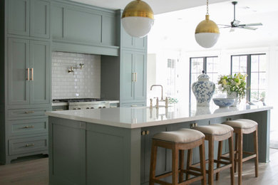 Inspiration for a kitchen remodel in Houston