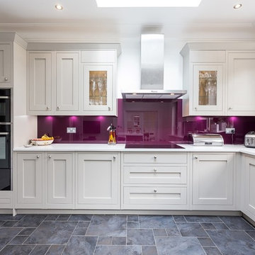 Milton In-Frame Kitchen with Aubergine Glass Splash Backs