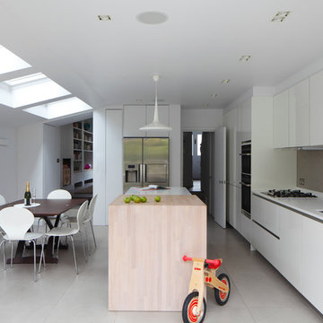 Minimal and Contemporary North London Kitchen Extension