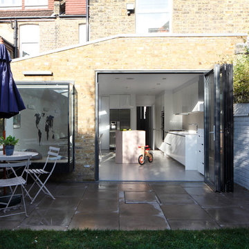 Minimal and Contemporary North London Kitchen Extension