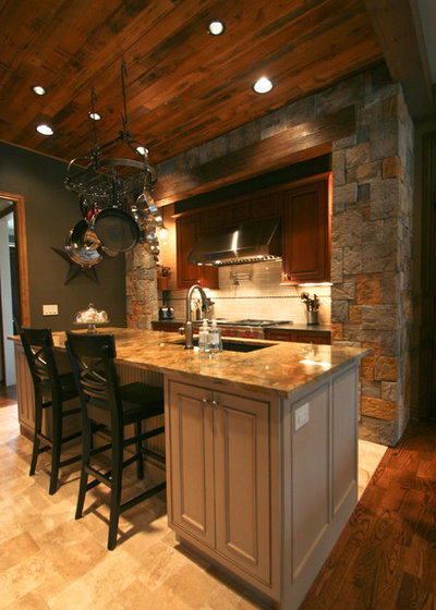 American Traditional Kitchen by Urban Kitchens
