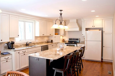 Mixed Maple Kitchen