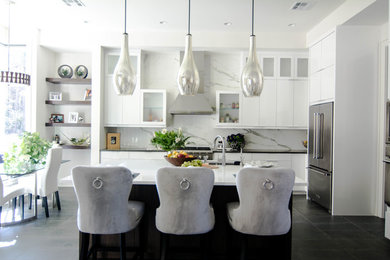 This is an example of a modern kitchen in New Orleans.