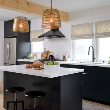 Modern Black Kitchen