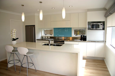 Modern contemporary minimalist kitchen design