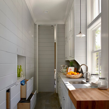 Modern Farm House | Elmhurst, IL