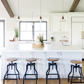 75 Beautiful Farmhouse Kitchen Design Ideas & Pictures | Houzz