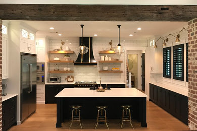 Cottage kitchen photo in Atlanta