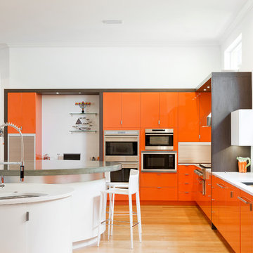Modern Gloss Lacquer Kitchen