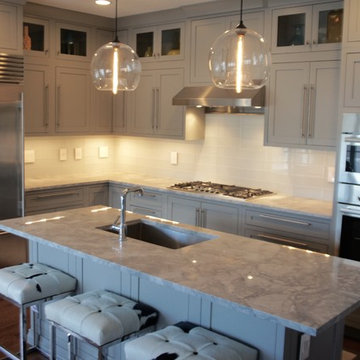 Modern Gray Kitchen