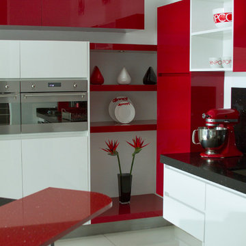 Modern High-Gloss Red Kitchen