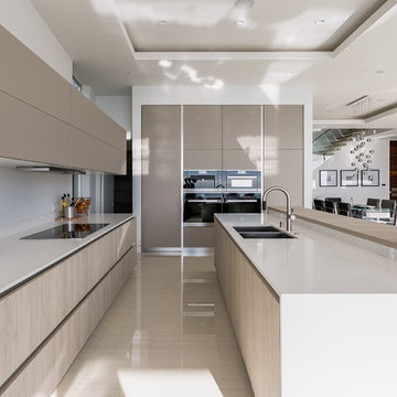 Modern House with breathtaking view. Hollywood Hills.