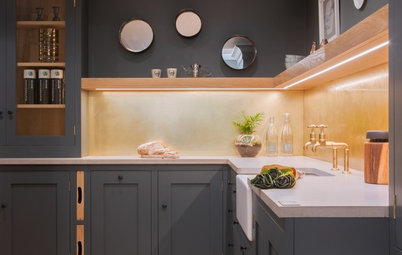 6 Stunning Alternatives to Tiled Kitchen Backsplashes