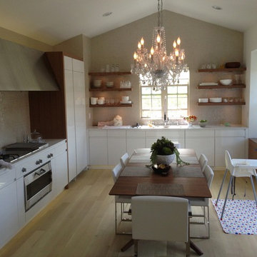 Modern Irvine House