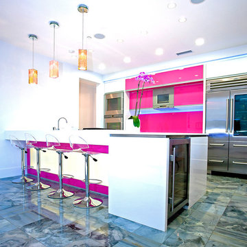 Modern Kitchen by Mal Corboy Cabinets