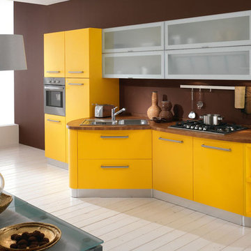 Modern Kitchen by Spar, Italy