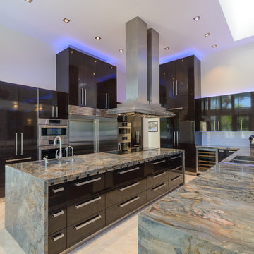 Modern Kitchen Cabinets in Hollywood, FL
