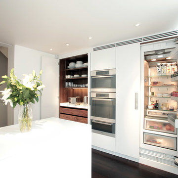 Modern kitchen designed by 202 Design