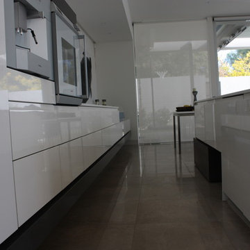 Modern Kitchen in Hampton