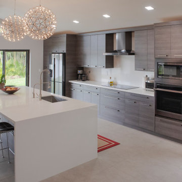 MODERN KITCHEN
