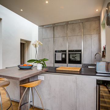 Modern Kitchen with Dekton Worktop