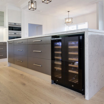 Modern Kitchen with Lyra Silestone Benchtops