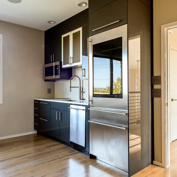 Modern Kitchenette in Norman, OK with UltraCraft Cabinetry