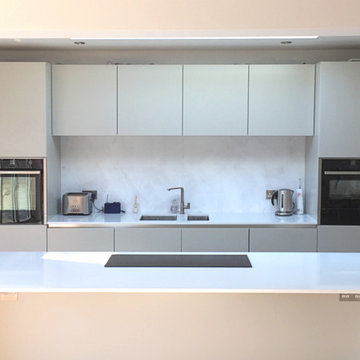 Modern Light Grey Kitchen Lounge