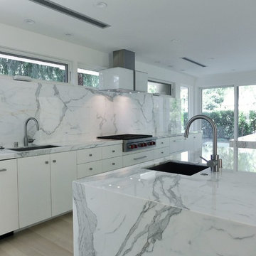 Modern Marble Kitchen