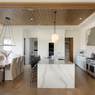 Modern Medina Two-Story