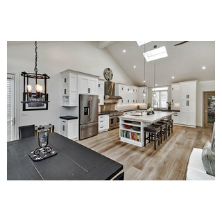 Modern Open Floor Plan House in Willow Glen - Modern - Kitchen - San ...