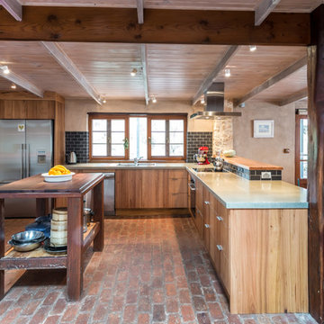 Modern Rustic Kitchen - Langhorne Creek, SA