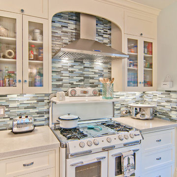 Modern Traditions: Mid-Century Oven