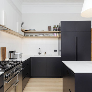 Monochrome Kitchen, Cannonmills, Edinburgh