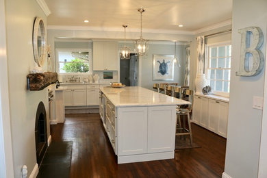 Inspiration for a traditional kitchen in Santa Barbara.