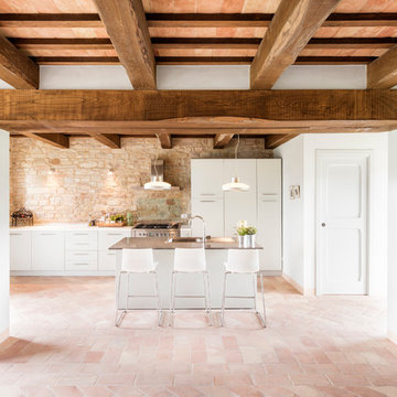 MONTELPARO VILLA - ITALY - ROY DAVID - רואי דוד